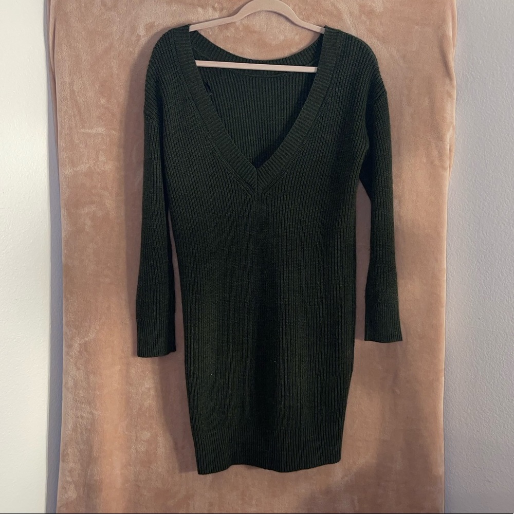 Forever 21 (NEVER WORN TAG ON) sweater dress